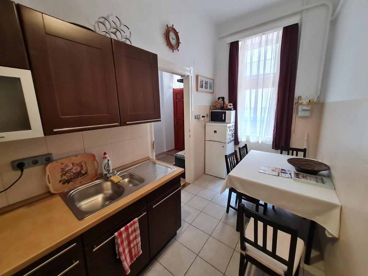 Marble Apartment -Near Buda Castle Budapest Bagian luar foto